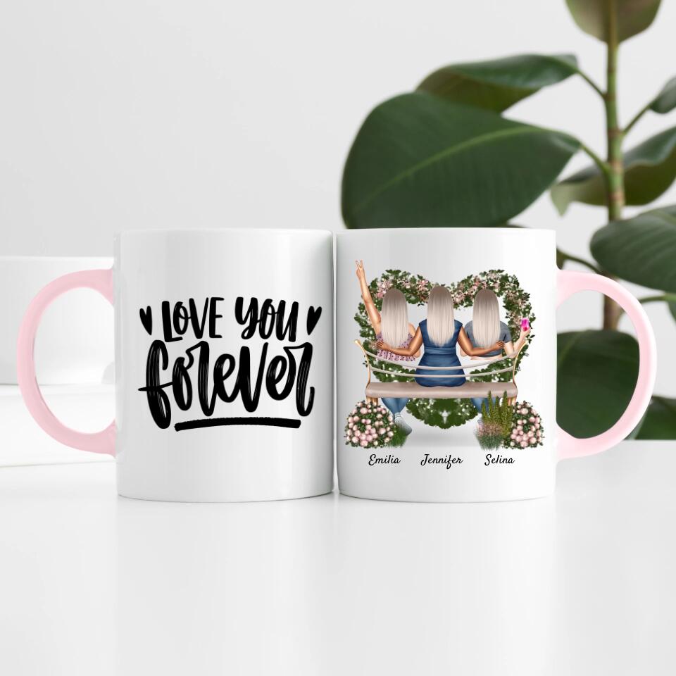 Curvy Friends auf einer Bank (3 Personen) | Personalisierte Tasse