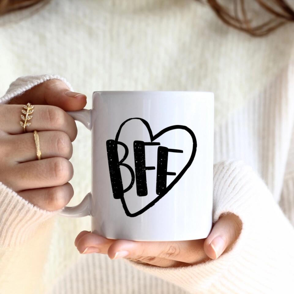 Friends (Curvy) | Personalisierte Tasse