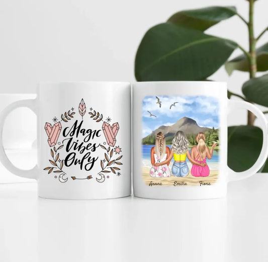 Beste Freundinnen (3 Personen) am Strand | Personalisierte Tasse