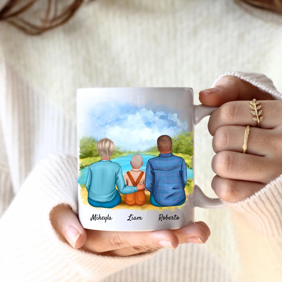 Eltern mit Sohn | Personalisierte Tasse