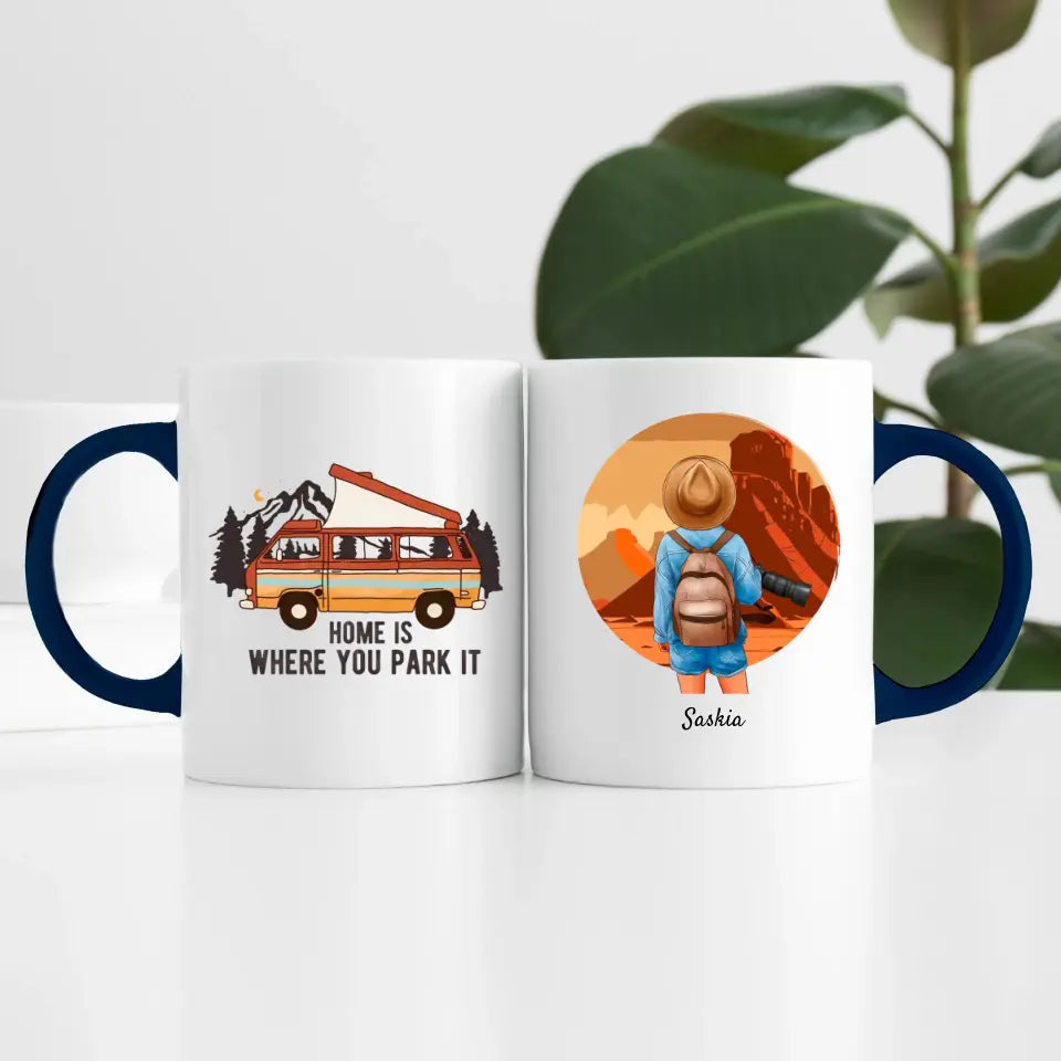 Mädchen auf Reisen (1 Person) I Personalisierte Tasse